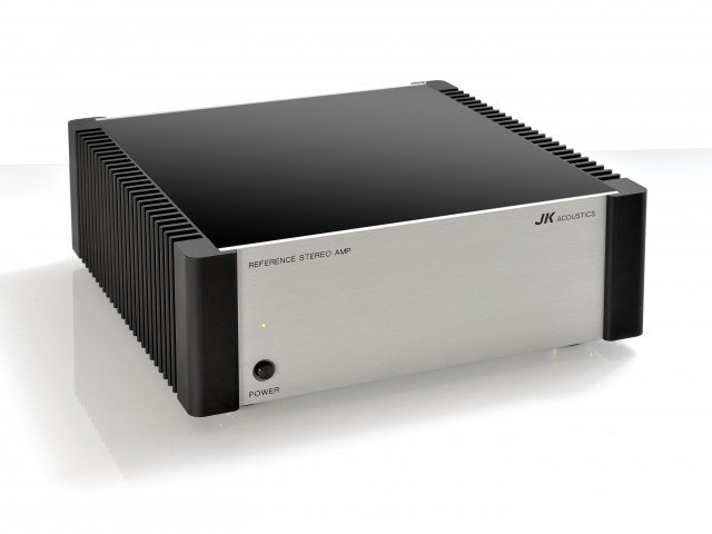 005-JK Acoustics Reference stereo amp - witte achtergrond