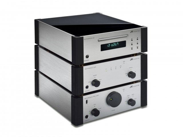 033-JK Reference CD, Pre amp en DAC - gestapeld